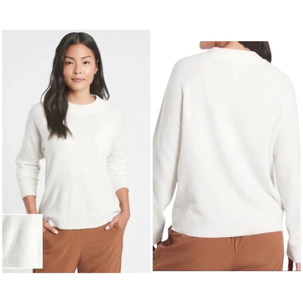Athleta Hawthorne Crewneck Sweater Long Sleeve Cream Large Merino Wool 632070